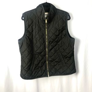 2 for $18 🎉 Black Quilted Vest